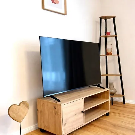 Charmante Mit Terrasse In Ruhiger Lage Von Kreuztal-zentrum